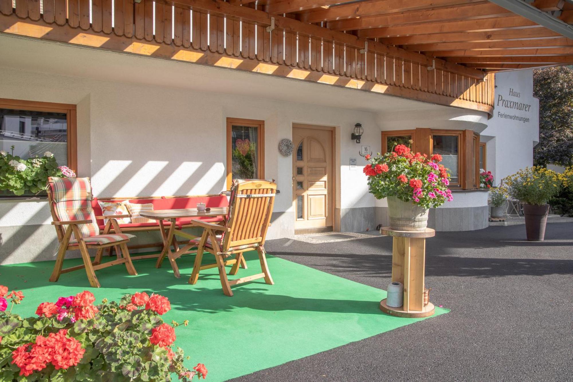 Haus Praxmarer Διαμέρισμα Σανκτ Αντόν αμ Άλμπεργκ Εξωτερικό φωτογραφία